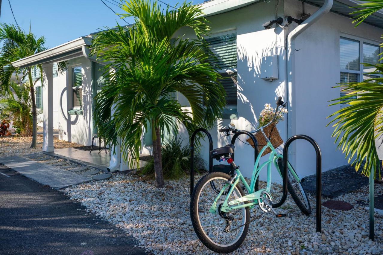 The Bungalows Treasure Island Eksteriør billede